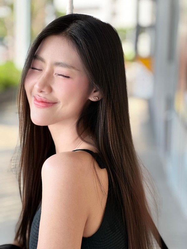 Gygee แจกวาร์ป น้อง จีจี้ สาวน้อย หน้าหวาน BNK48 น่ารัก หุ่นแซ่บ 18+ 19