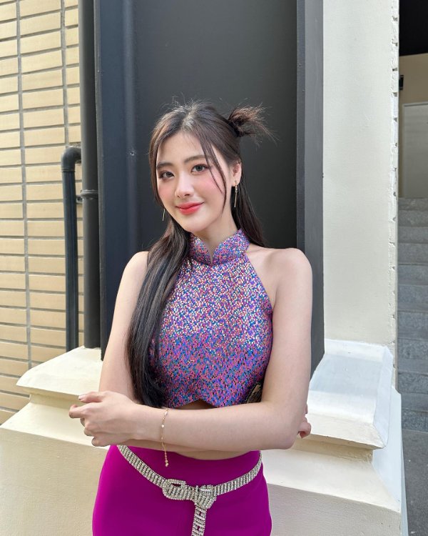 Gygee แจกวาร์ป น้อง จีจี้ สาวน้อย หน้าหวาน BNK48 น่ารัก หุ่นแซ่บ 18+ 25